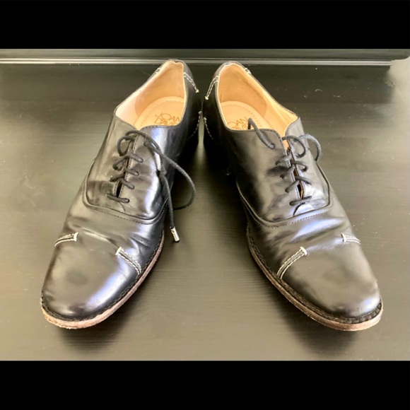 Joan and David oxfords circa 1990 - Picture 1 of 5